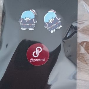 Tuxedo Sam as Todoroki Sanrio Hello Kitty earrings